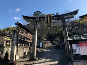 合槌稲荷神社 京都 は小狐丸ゆかりの地 御朱印と参拝のマナー 京都はんなりずむ